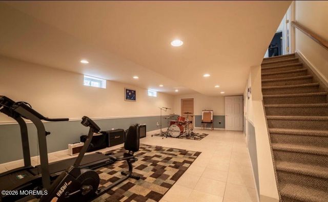 15 Rodeo Drive, Jackson, NJ 08527