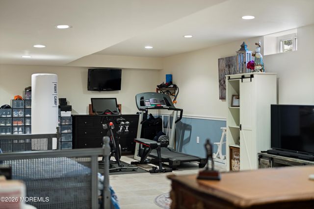 15 Rodeo Drive, Jackson, NJ 08527