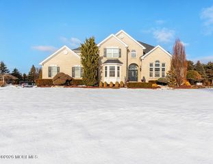 15 Rodeo Drive, Jackson, NJ 08527