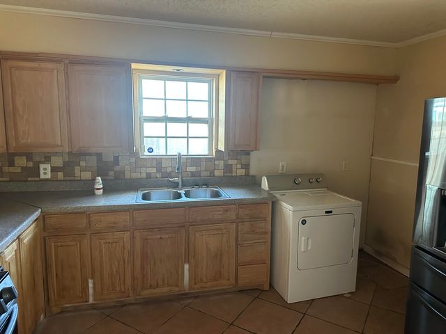 1510 28th Street, Lubbock, TX 79411