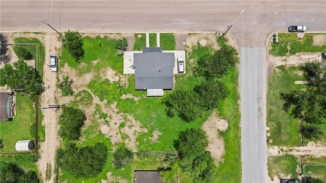 700 E Fannin Avenue, Alamo, TX 78516