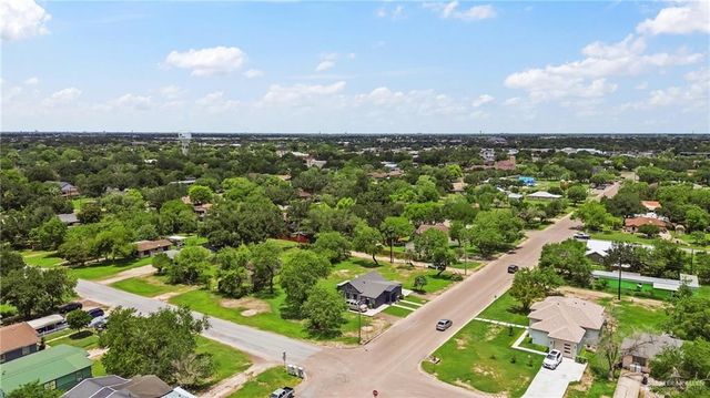700 E Fannin Avenue, Alamo, TX 78516