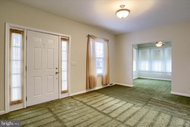 45 W ROOSEVELT AVE, Middletown, PA 17057