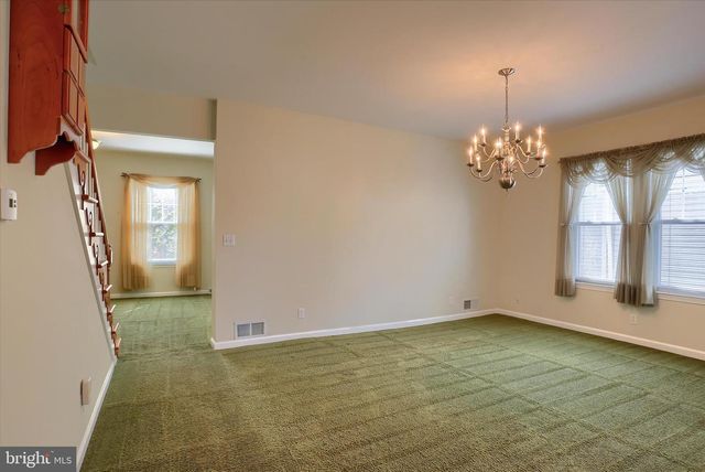 45 W ROOSEVELT AVE, Middletown, PA 17057