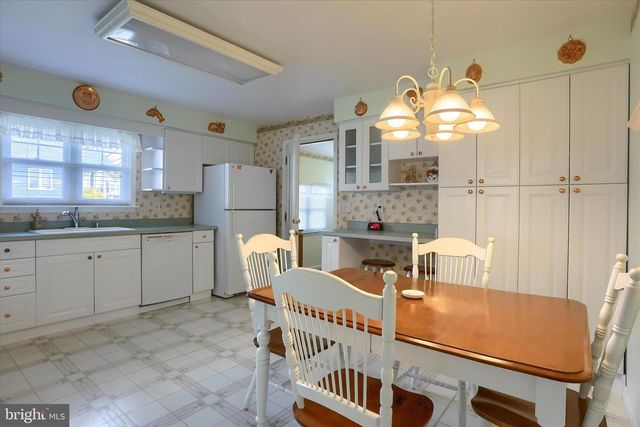 45 W ROOSEVELT AVE, Middletown, PA 17057