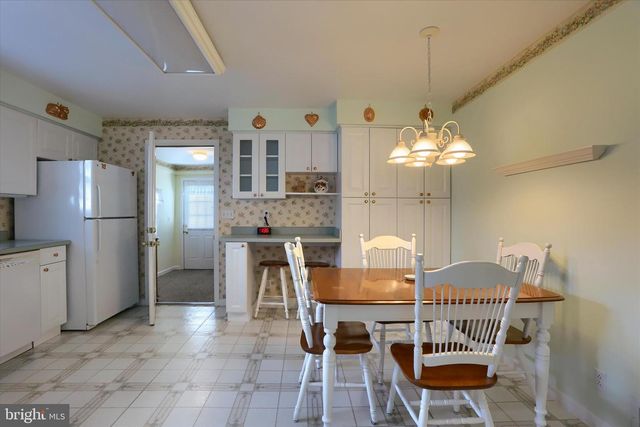 45 W ROOSEVELT AVE, Middletown, PA 17057