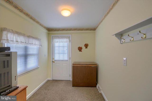 45 W ROOSEVELT AVE, Middletown, PA 17057