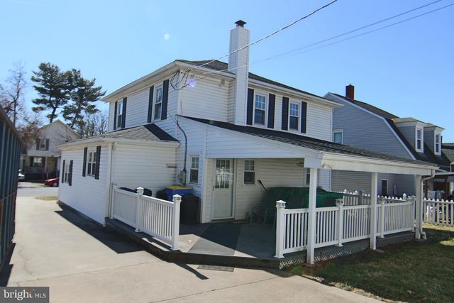 45 W ROOSEVELT AVE, Middletown, PA 17057