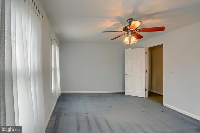 45 W ROOSEVELT AVE, Middletown, PA 17057