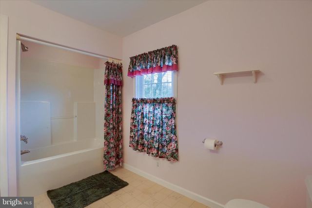 45 W ROOSEVELT AVE, Middletown, PA 17057