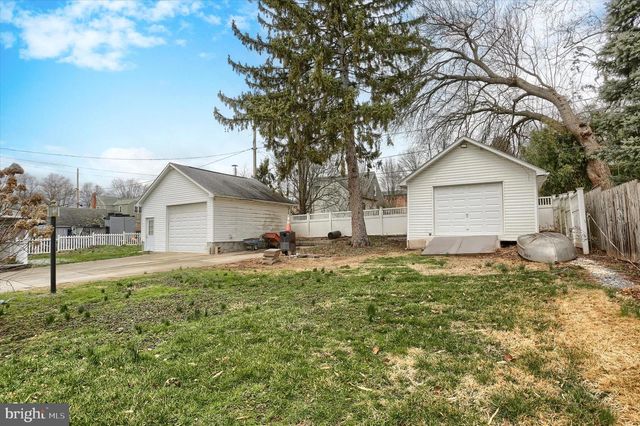 45 W ROOSEVELT AVE, Middletown, PA 17057