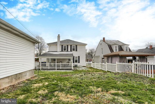 45 W ROOSEVELT AVE, Middletown, PA 17057