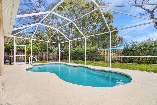 347 Burnt Pine DR, Naples, FL 34119