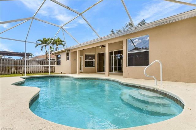 347 Burnt Pine DR, Naples, FL 34119