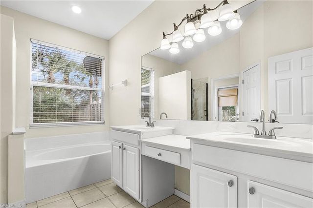 347 Burnt Pine DR, Naples, FL 34119