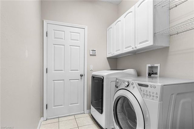 347 Burnt Pine DR, Naples, FL 34119