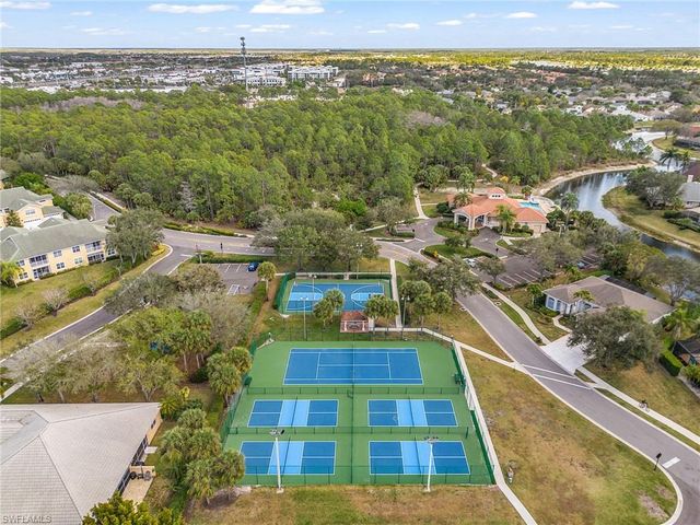 347 Burnt Pine DR, Naples, FL 34119