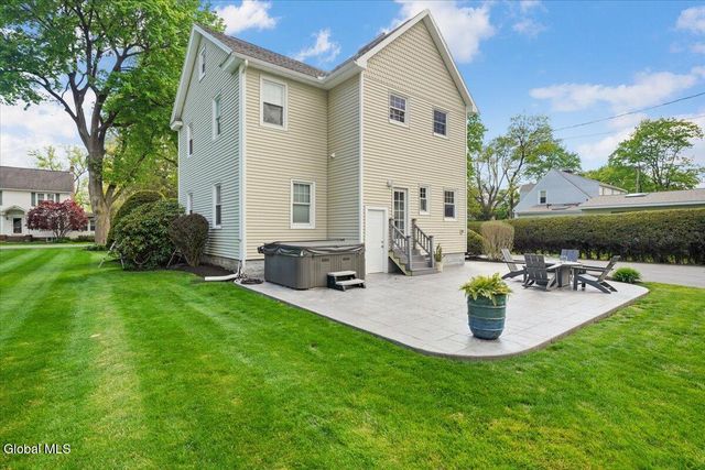 718 Riverside Avenue, Glenville, NY 12302