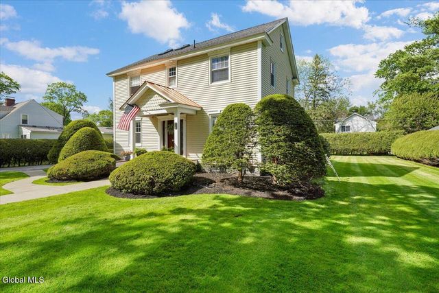 718 Riverside Avenue, Glenville, NY 12302