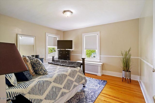 718 Riverside Avenue, Glenville, NY 12302