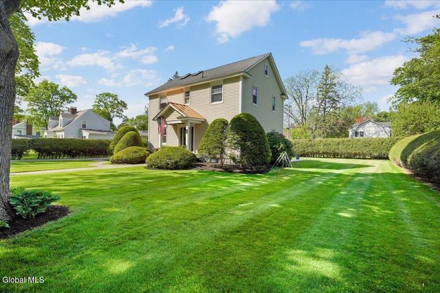 718 Riverside Avenue, Glenville, NY 12302