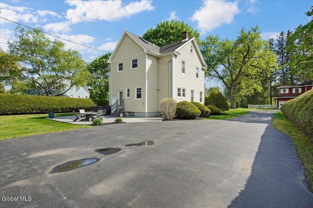 718 Riverside Avenue, Glenville, NY 12302