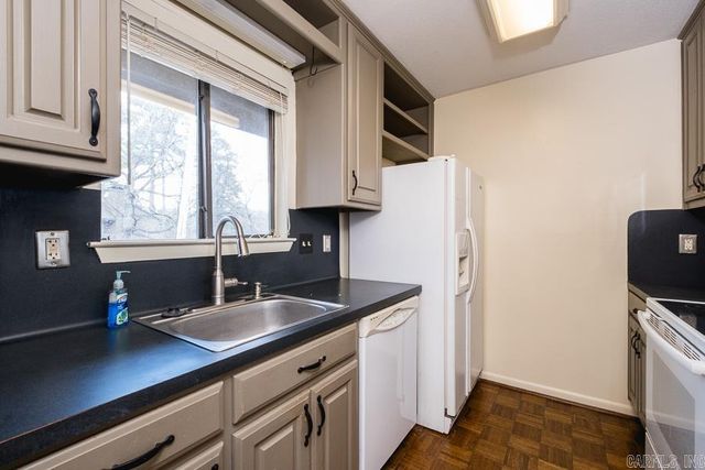 1201 North Pierce Apt. 12, Little Rock, AR 72207