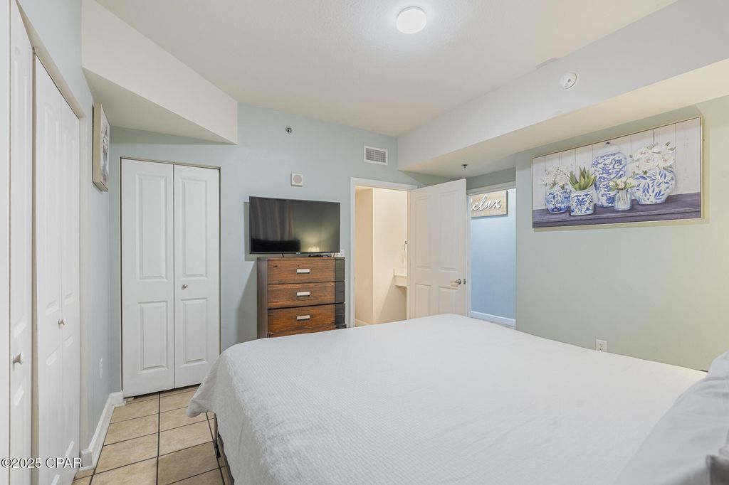 Image 3 of property listing at 9900 Thomas Drive 1330, Panama City Beach, FL 32408