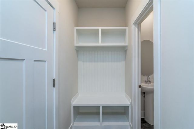 325 Roderick Lane, Greenville, SC 29605