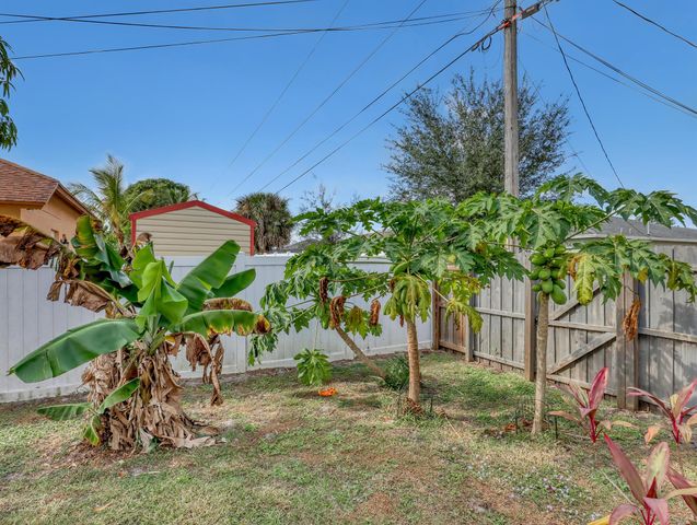 1357 SW Hebner Avenue, Port St Lucie, FL 34953