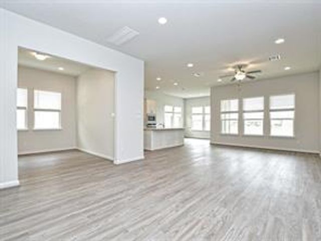 20301 CRESTED CARACARA LN, Pflugerville, TX 78660