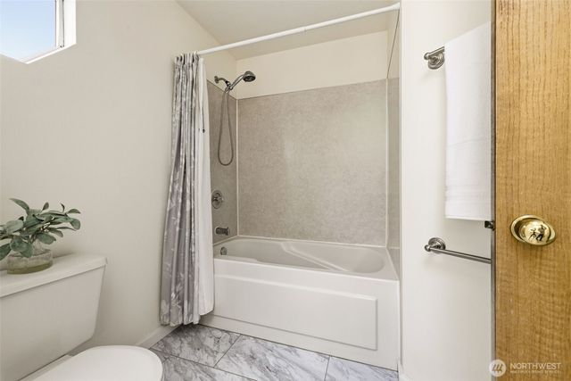 19030 SE 270th Court, Covington, WA 98042