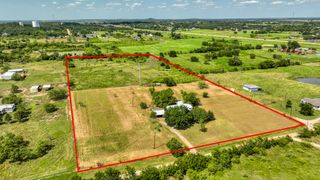 2204 Mazac Road, Joshua, TX 76058