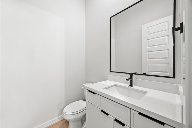 523 Hillwood Heights Drive, Houston, TX 77091