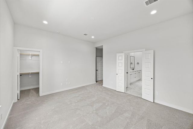 523 Hillwood Heights Drive, Houston, TX 77091