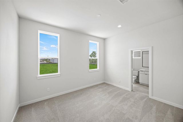 523 Hillwood Heights Drive, Houston, TX 77091