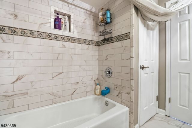 9 Shelley Pl, Morris Twp., NJ 07960
