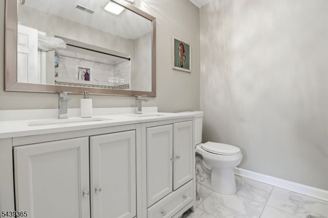 9 Shelley Pl, Morris Twp., NJ 07960