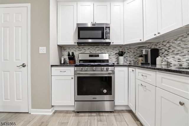 9 Shelley Pl, Morris Twp., NJ 07960