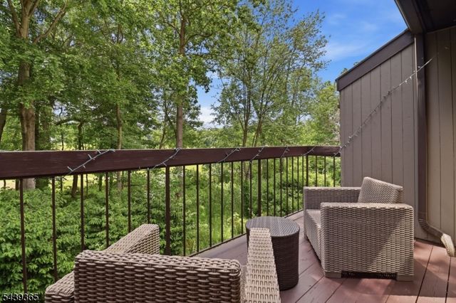 9 Shelley Pl, Morris Twp., NJ 07960