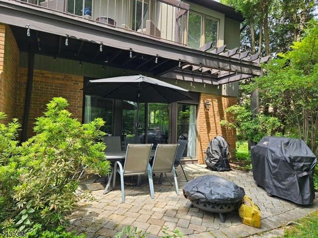 9 Shelley Pl, Morris Twp., NJ 07960