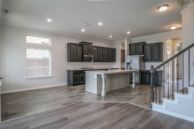 9909 Tule Lake Road, Fort Worth, TX 76177