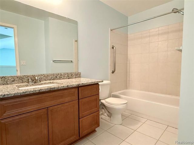 48840 Stonebriar Drive, Canton, MI 48188