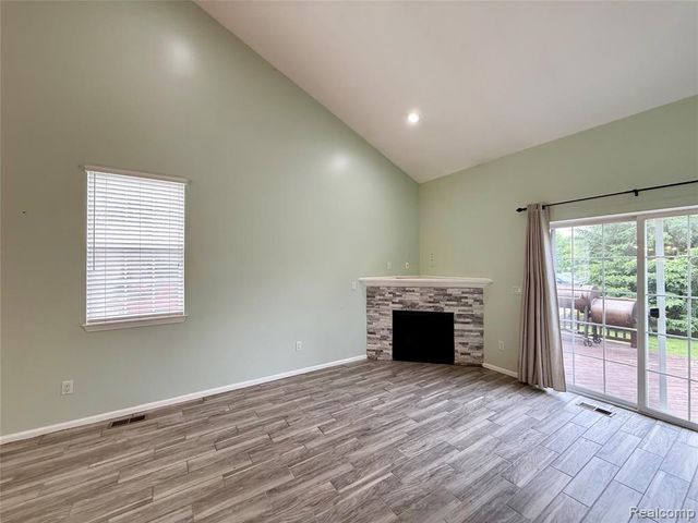 48840 Stonebriar Drive, Canton, MI 48188