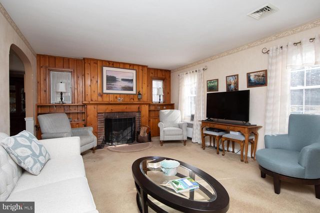 2332 BOYD RD, Huntingdon Valley, PA 19006