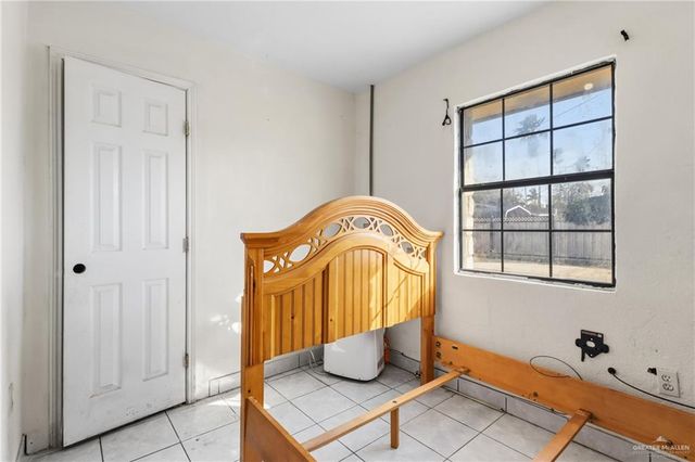 335 Watts Avenue, Progreso, TX 78596