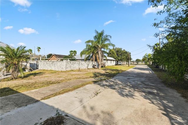 335 Watts Avenue, Progreso, TX 78596