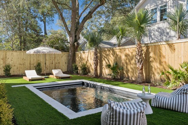 740 Atlantic Street, Mount Pleasant, SC 29464