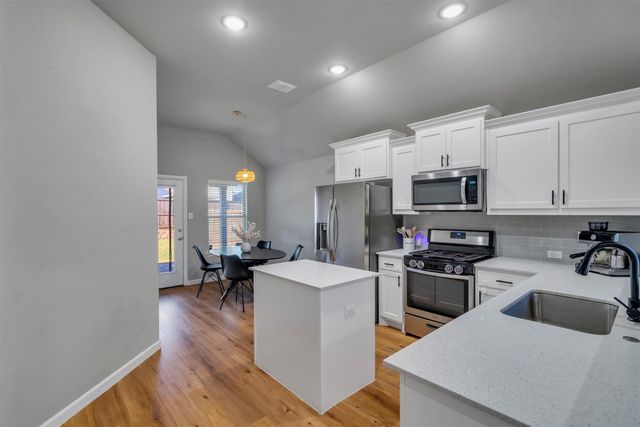 2432 Rocky Mountain Drive, Royse City, TX 75189