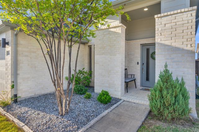 2432 Rocky Mountain Drive, Royse City, TX 75189